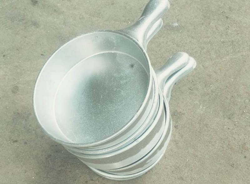 中山铝制小奶锅平底锅